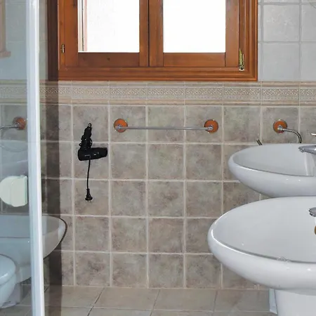 Дом отдыха 3 Bedroom Beautiful In *