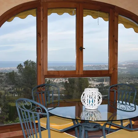 3 Bedroom Beautiful In * Oliva